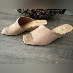 Nude Women's Slide Sandals-suede
